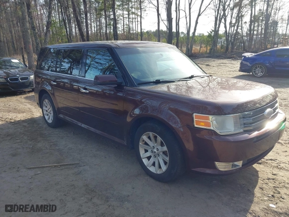 2012 Ford Flex SEL with VIN 2FMGK5CC8CBD06115, listed as a IAAI auction lot 41750754 with 192,912 mi miles. Bid and sale history available at carsss.com. Image 1.
