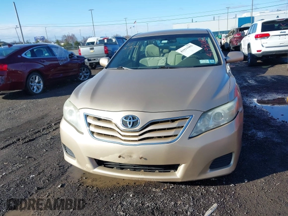 2011 Toyota Camry LE with VIN 4T1BK3EK1BU613721, listed as a IAAI auction lot 41931082 with 167,106 mi miles. Bid and sale history available at carsss.com. Image 12.