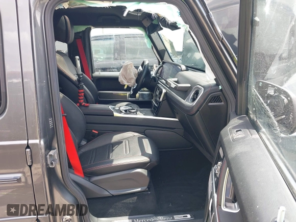 2021 Mercedes-Benz G 550 with VIN W1NYC6BJXMX382983, listed as a IAAI auction lot 42032687 with 22,835 mi miles and . Bid and sale history available at DreamBid. Image 5.
