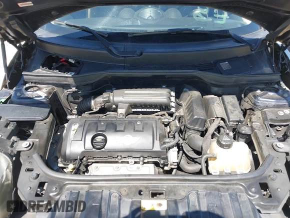 2012 MINI Countryman with VIN WMWZB3C5XCWM06084, listed as a IAAI auction lot 42744454 with 177,231 mi miles and . Bid and sale history available at DreamBid. Image 10.