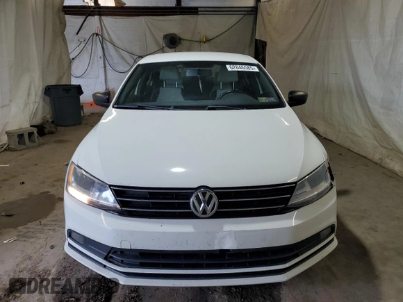 2015 Volkswagen Jetta SE with VIN 3VWD17AJ3FM224154, listed as a Copart auction lot 62846585 with 118,128 mi miles and Salvage title. Bid and sale history available at DreamBid. Image 5.