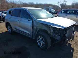 2020 Hyundai Santa Fe SE z VIN 5NMS2CAD7LH269302, wystawiony jako IAAI lot #41833303 z przebiegiem 70 665 mil mil oraz . Historia ofert i sprzedaży dostępna na DreamBid. Obrazek 6.