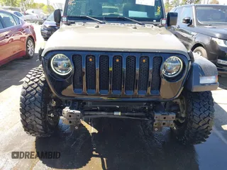 2022 Jeep Wrangler Unlimited Sport S with VIN 1C4HJXDG1NW200793, listed as a IAAI auction lot 41810817 with 35,212 mi miles. Bid and sale history available at carsss.com. Image 6.