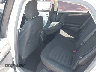 2019 Ford Fusion SE with VIN 3FA6P0HD3KR201350, listed as a IAAI auction lot 41988519 with 46,105 mi miles and . Bid and sale history available at carsss.com. Image 8.