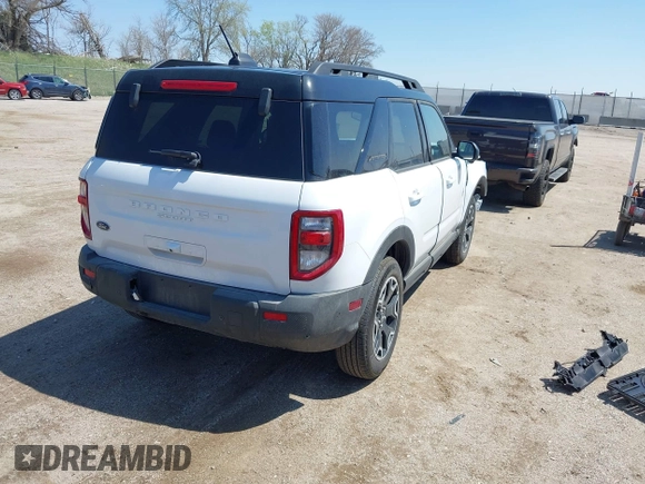 2025 Ford Bronco Sport Outer Banks with VIN 3FMCR9CN3SRE34345, listed as a IAAI auction lot 42081216 with 1,420 mi miles and . Bid and sale history available at DreamBid. Image 4.