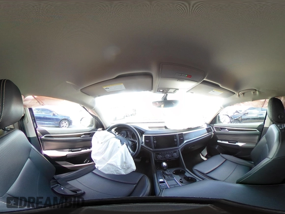 2021 Volkswagen Atlas SE with VIN 1V2WR2CA1MC607768, listed as a IAAI auction lot 42518885 with 49,286 mi miles and . Bid and sale history available at DreamBid. Image 19.