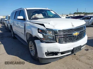 2018 Chevrolet Suburban LT z VIN 1GNSKHKC7JR198122, wystawiony jako IAAI lot #41777457 z przebiegiem 106 171 mil mil oraz . Historia ofert i sprzedaży dostępna na DreamBid. Obrazek 1.
