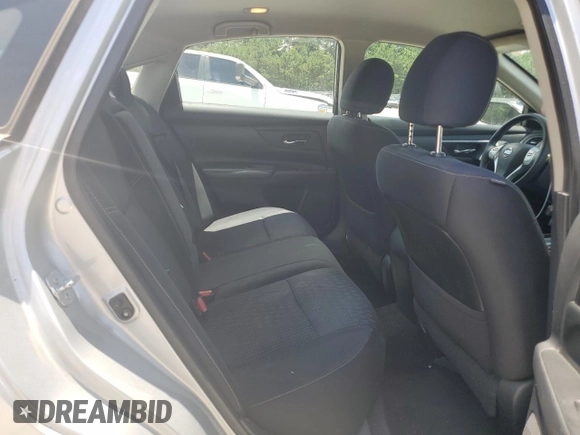 2016 Nissan Altima S with VIN 1N4AL3AP3GN359466, listed as a Copart auction lot 60975825 with 137,405 mi miles and Salvage title. Bid and sale history available at DreamBid. Image 10.