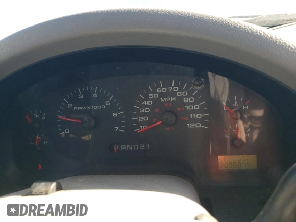 2004 Ford F-150 XL with VIN 1FTRF12W84NA73428, listed as a Copart auction lot 87842645 with 209,604 mi miles and Salvage Title. Bid and sale history available at carsss.com. Image 9.
