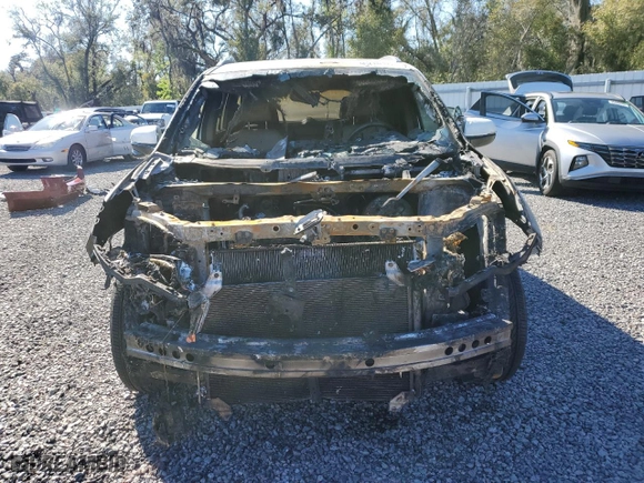 2017 Honda Pilot Touring with VIN 5FNYF5H91HB032647, listed as a Copart auction lot 46278165 with 0 mi miles and Non Repairable. Bid and sale history available at carsss.com. Image 5.