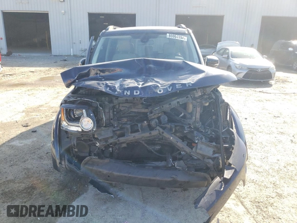 2014 Land Rover LR4 Lux with VIN SALAK2V67EA725788, listed as a Copart auction lot 85964994 with 194,311 mi miles and Salvage title. Bid and sale history available at DreamBid. Image 5.