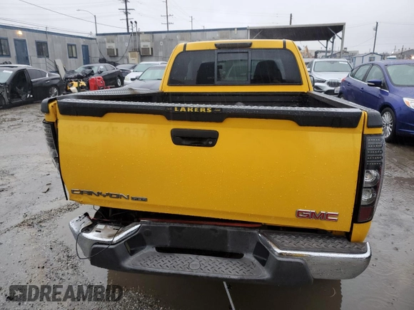 2004 GMC Canyon SLE Z71 z VIN 1GTDS196148179083, wystawiony jako Copart lot #45245355 z przebiegiem 151 019 mil mil oraz Szkoda całkowita • Salvage title. Historia ofert i sprzedaży dostępna na DreamBid. Obrazek 6.