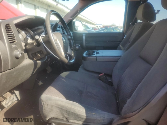 2009 Chevrolet Silverado 1500 LT with VIN 1GCEC29J09E163901, listed as a Copart auction lot 41802765 with 177,381 mi miles and Salvage Title. Bid and sale history available at carsss.com. Image 7.