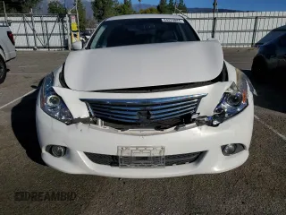 2015 Infiniti Q40 with VIN JN1CV6AP7FM500920, listed as a Copart auction lot 84274844 with 59,860 mi miles and Salvage Title. Bid and sale history available at carsss.com. Image 5.
