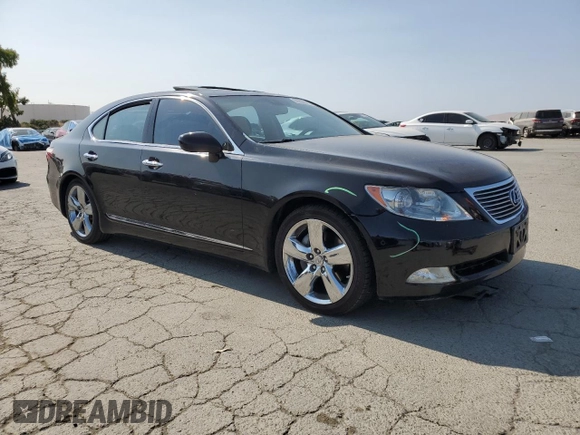 2008 Lexus LS 460 with VIN JTHBL46F685059084, listed as a Copart auction lot 59392615 with 141,800 mi miles and Salvage title. Bid and sale history available at DreamBid. Image 4.