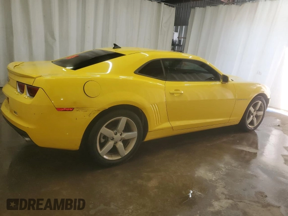 2012 Chevrolet Camaro 1LT z VIN 2G1FB1E30C9143997, wystawiony jako Copart lot #55571345 z przebiegiem 90 146 mil mil oraz Czysty tytuł • Clean title. Historia ofert i sprzedaży dostępna na DreamBid. Obrazek 3.
