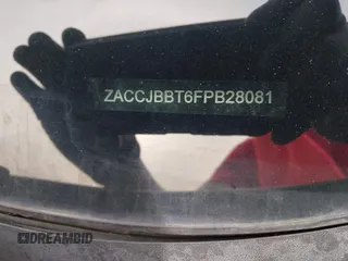 2015 Jeep Renegade Latitude with VIN ZACCJBBT6FPB28081, listed as a IAAI auction lot 42217931 with 212,027 mi miles. Bid and sale history available at carsss.com. Image 9.