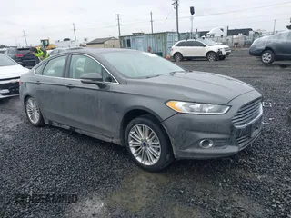 2016 Ford Fusion SE with VIN 3FA6P0H97GR307500, listed as a IAAI auction lot 41836573 with 126,404 mi miles and . Bid and sale history available at carsss.com. Image 1.