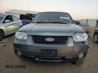 2005 Ford Escape XLT with VIN 1FMCU93105KD29752, listed as a Copart auction lot 73687754 with 199,362 mi miles and Salvage Title. Bid and sale history available at carsss.com. Image 5.