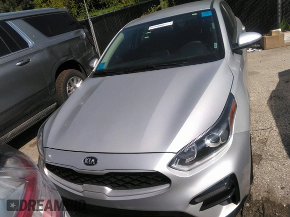 2021 Kia Forte LXS with VIN 3KPF24AD0ME318341, listed as a IAAI auction lot 37289270 with 73,560 mi miles. Bid and sale history available at carsss.com. Image 12.