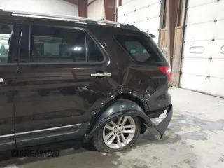 2013 Ford Explorer XLT z VIN 1FM5K8D87DGB91102, wystawiony jako IAAI lot #42201579 z przebiegiem 172 163 mil mil oraz . Historia ofert i sprzedaży dostępna na DreamBid. Obrazek 6.