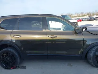 2022 Kia Telluride SX with VIN 5XYP5DHC2NG294489, listed as a IAAI auction lot 41898817 with 12,521 mi miles and . Bid and sale history available at DreamBid. Image 13.