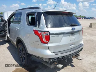 2018 Ford Explorer XLT z VIN 1FM5K7D87JGA54926, wystawiony jako IAAI lot #42088449 z przebiegiem 247 391 mil mil oraz . Historia ofert i sprzedaży dostępna na DreamBid. Obrazek 18.