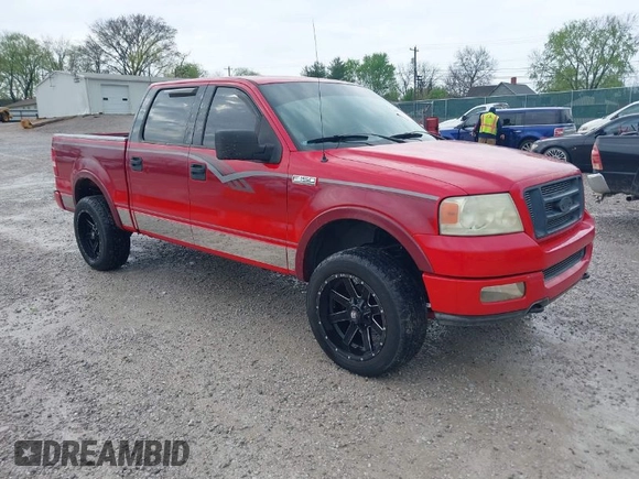 2004 Ford F-150 XLT with VIN 1FTPW14524KD24182, listed as a IAAI auction lot 41947152 with 163,920 mi miles. Bid and sale history available at carsss.com. Image 1.