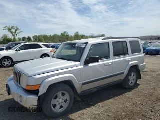 2008 Jeep Commander Sport z VIN 1J8HG48K58C186407, wystawiony jako Copart lot #56226795 z przebiegiem 109 577 mil mil oraz Czysty tytuł • Clean title. Historia ofert i sprzedaży dostępna na DreamBid. Obrazek 1.