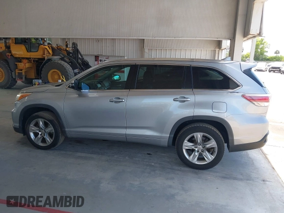 2015 Toyota Highlander Limited with VIN 5TDYKRFH4FS084294, listed as a IAAI auction lot 42588040 with 86,853 mi miles and . Bid and sale history available at DreamBid. Image 14.