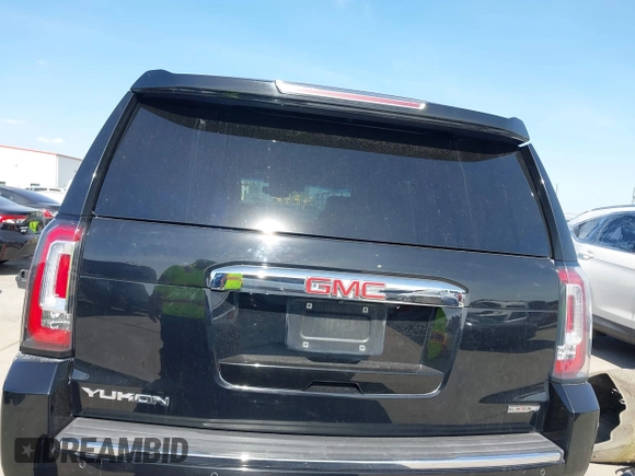 2016 GMC Yukon Denali with VIN 1GKS2CKJ4GR110747, listed as a IAAI auction lot 41876778 with 1 mi miles. Bid and sale history available at carsss.com. Image 17.