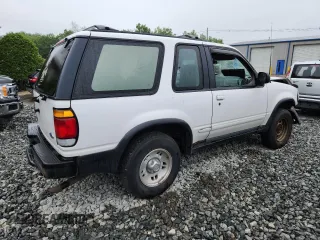 1997 Ford Explorer with VIN 1FMCU24E4VUA33730, listed as a Copart auction lot 62601625 with 100,600 mi miles and Clean title. Bid and sale history available at DreamBid. Image 3.