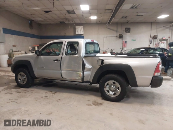 2013 Toyota Tacoma with VIN 5TFUU4EN0DX071116, listed as a IAAI auction lot 41647546 with 243,898 mi miles and . Bid and sale history available at DreamBid. Image 14.