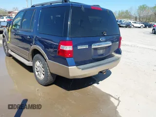 2011 Ford Expedition XLT с VIN 1FMJU1J5XBEF45746, выставлен на аукционе IAAI как лот 42000734 с пробегом 206 529 миль миль и . История ставок и продаж доступна на DreamBid. Изображение 3.