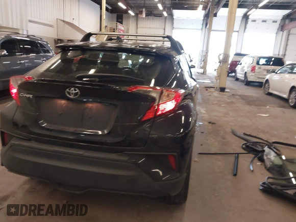 2021 Toyota C-HR LE with VIN JTNKHMBX0M1120864, listed as a IAAI auction lot 41911332 with 37,593 mi miles. Bid and sale history available at carsss.com. Image 17.