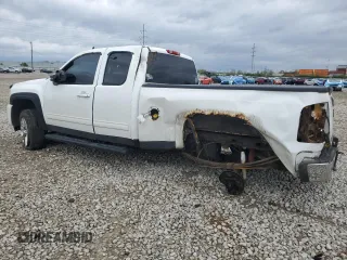 2010 Chevrolet Silverado 1500 LT with VIN 1GCSKSE35AZ190683, listed as a Copart auction lot 54016075 with 166,686 mi miles and Salvage Title. Bid and sale history available at DreamBid. Image 2.