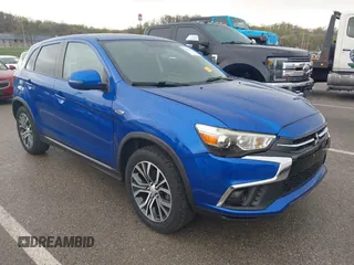 2019 Mitsubishi Outlander ES z VIN JA4AP3AU7KU020819, wystawiony jako IAAI lot #41941587 z przebiegiem 80 666 mil mil oraz . Historia ofert i sprzedaży dostępna na DreamBid. Obrazek 1.
