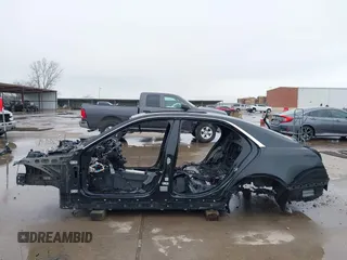 2017 Cadillac CTS-V z VIN 1G6A15S64H0156458, wystawiony jako IAAI lot #41565537 z przebiegiem Nie podano mil oraz . Historia ofert i sprzedaży dostępna na DreamBid. Obrazek 14.