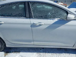 2016 Chrysler 200 Limited with VIN 1C3CCCAB0GN123658, listed as a IAAI auction lot 41596229 with 65,528 mi miles. Bid and sale history available at carsss.com. Image 14.