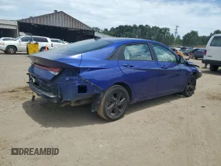 2023 Hyundai Elantra SEL z VIN KMHLM4AG4PU585314, wystawiony jako Copart lot #60195145 z przebiegiem Nie podano mil oraz Szkoda całkowita • Salvage title. Historia ofert i sprzedaży dostępna na DreamBid. Obrazek 3.