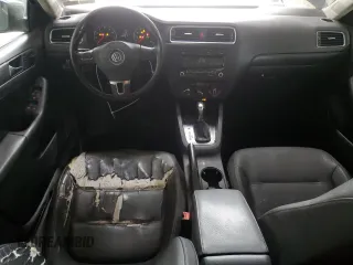 2012 Volkswagen Jetta SE with VIN 3VWDP7AJ4CM368242, listed as a Copart auction lot 60839345 with 236,216 mi miles and Salvage title. Bid and sale history available at DreamBid. Image 8.