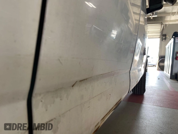 2014 Chevrolet Express Cargo with VIN 1GCWGFCA2E1184095, listed as a IAAI auction lot 42725036 with 270,636 mi miles and . Bid and sale history available at DreamBid. Image 37.