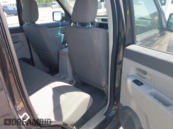 2008 Jeep Liberty Sport with VIN 1J8GN28K58W192230, listed as a IAAI auction lot 42045044 with 151,838 mi miles and . Bid and sale history available at DreamBid. Image 8.