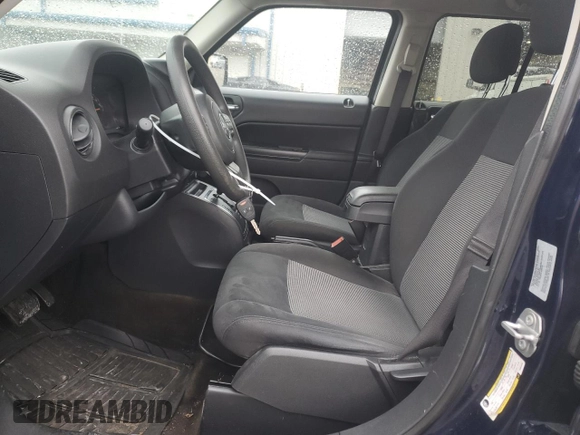 2016 Jeep Patriot Sport z VIN 1C4NJRBB6GD654400, wystawiony jako Copart lot #52613005 z przebiegiem 84 226 mil mil oraz Szkoda całkowita • Salvage title. Historia ofert i sprzedaży dostępna na DreamBid. Obrazek 7.