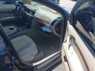 2013 Audi Q7 Premium Plus with VIN WA1LGBFE9DD008615, listed as a IAAI auction lot 42391563 with 108,569 mi miles and . Bid and sale history available at DreamBid. Image 5.