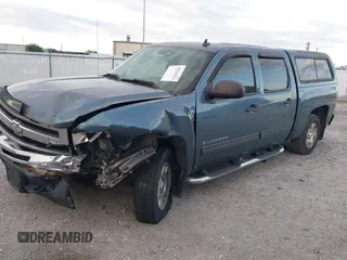 2010 Chevrolet Silverado 1500 LT with VIN 3GCRCSE06AG193321, listed as a IAAI auction lot 42018223 with 210,693 mi miles and . Bid and sale history available at DreamBid. Image 17.