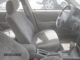 2000 Toyota Corolla VE with VIN 2T1BR12E2YC319804, listed as a IAAI auction lot 41895787 with 160,985 mi miles and . Bid and sale history available at DreamBid. Image 5.