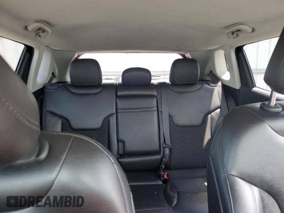 2018 Jeep Compass Latitude with VIN 3C4NJCBB5JT495075, listed as a Copart auction lot 61853665 with 55,622 mi miles and Salvage title. Bid and sale history available at DreamBid. Image 10.