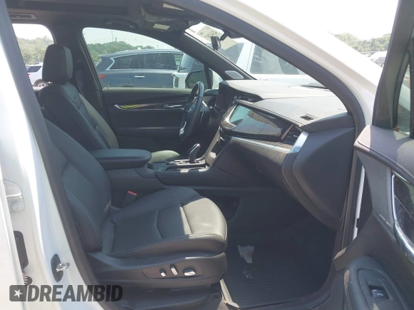 2021 Cadillac XT6 Sport with VIN 1GYKPGRS4MZ222263, listed as a IAAI auction lot 42443907 with 18,353 mi miles and . Bid and sale history available at DreamBid. Image 5.