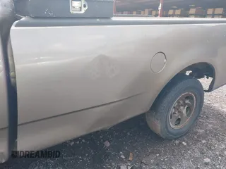 2004 Ford F-150 XL с VIN 2FTRF17234CA47752, выставлен на аукционе IAAI как лот 42628859 с пробегом 255 867 миль миль и . История ставок и продаж доступна на DreamBid. Изображение 6.